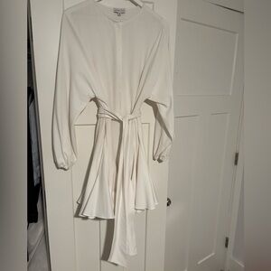 gianni bini white bow dress M